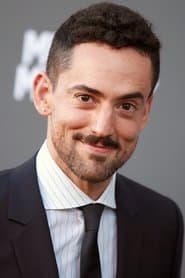 Profile picture of Luis Gerardo Méndez who plays Victor Tapia