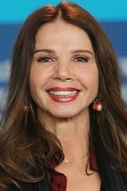 Profile picture of Victoria Abril who plays María