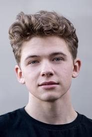 Profile picture of Igby Rigney who plays Warren Flynn