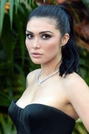 Profile picture of Daniella Pineda who plays Faye Valentine