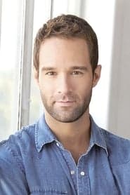 Profile picture of Chris Diamantopoulos who plays 