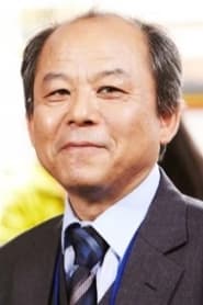 Profile picture of Kim Ki-chun who plays Principal