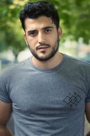 Profile picture of Phoenix Raei who plays Roshan Amiri