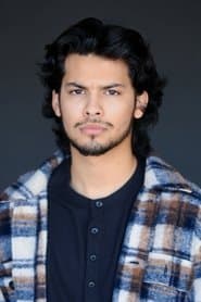 Profile picture of Xolo Mariduena who plays Miguel Diaz