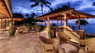 Banner of The World's Most Amazing Vacation Rentals