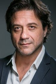 Profile picture of Enrique Arce who plays Arturo Román