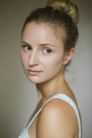 Profile picture of Tiphaine Daviot who plays Léa