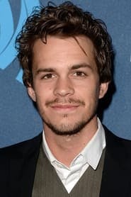 Profile picture of Johnny Simmons who plays Shane