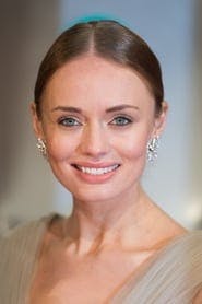 Profile picture of Laura Haddock who plays Max