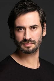Profile picture of Burak Yamantürk who plays Selim