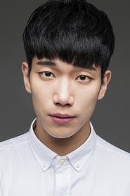 Profile picture of Kim Kyung-nam who plays Lee Joon-dol