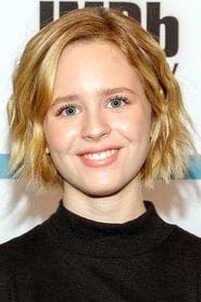 Profile picture of Lulu Wilson who plays Young Shirley
