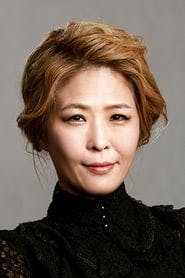 Profile picture of Hwang Suk-jung who plays Kim Ra Ra