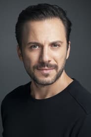 Profile picture of Serkan Altunorak who plays Selim