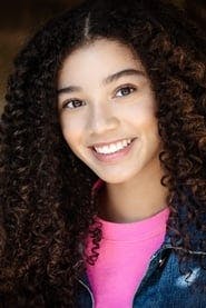 Profile picture of Malia Baker who plays Mary-Anne Spier