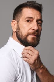 Profile picture of Raúl Tejón who plays Raúl
