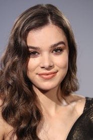 Profile picture of Hailee Steinfeld who plays Vi (voice)