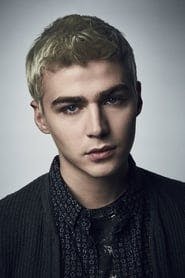 Profile picture of Miles Heizer who plays Alex Standall