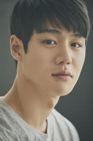 Profile picture of Kim Tae-Hoon who plays Pyo Hyeok Pil [Myung Hee's aide]