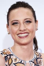 Profile picture of Michelle Jenner who plays Mar