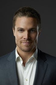 Profile picture of Stephen Amell who plays Oliver Queen / Green Arrow