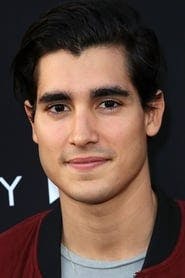 Profile picture of Henry Zaga who plays Luca Novak