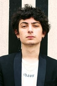 Profile picture of Théo Fernandez who plays Stéphane (adolescent)