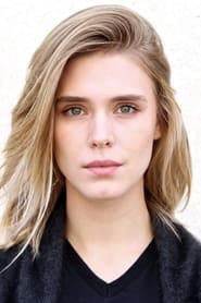 Profile picture of Gaia Weiss who plays Marianne