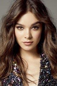 Profile picture of Hailee Steinfeld who plays Vi (voice)