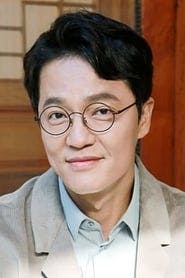 Profile picture of Jo Han-chul who plays Han Seung-hyuk  [CEO of Woosang Law firm]