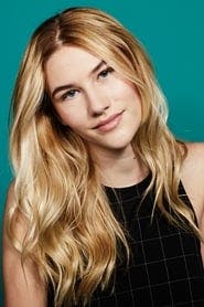 Profile picture of Sofia Hublitz who plays Charlotte Byrde