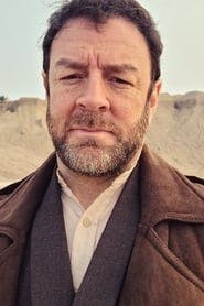 Profile picture of Paul Battle who plays Dr. Chris Bale