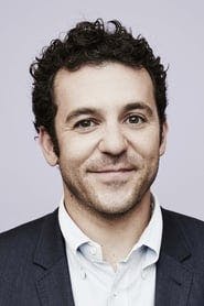 Profile picture of Fred Savage who plays Max Adler