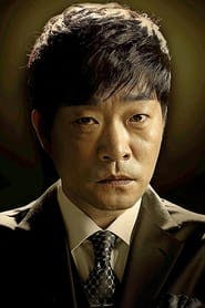 Profile picture of Son Hyun-joo who plays Jang Young-Chul