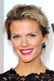 Profile picture of Brooklyn Decker who plays Mallory Hanson