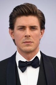 Profile picture of Chris Lowell who plays Bash Howard