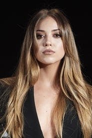 Profile picture of Ana Mena who plays Judit