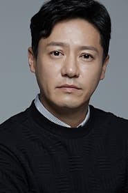 Profile picture of Hwang Tae-kwang who plays Seo Woong Ho [Prosecutor]
