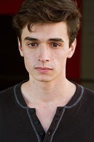 Profile picture of Benjamin Papac who plays Max Miller