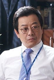 Profile picture of Lee Ki-young who plays Kang Joo Chul [Director of the NIS psychological intelligence bureau]